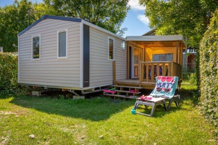 Camping / Mobil Home 8 voyageurs, avec jardin