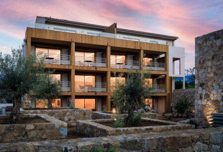 Hotel con giardino