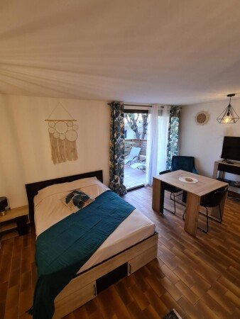 Wohnung 1 Schlafzimmer, mit Pool