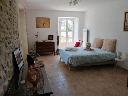 Bed and breakfast 1 chambre, avec piscine