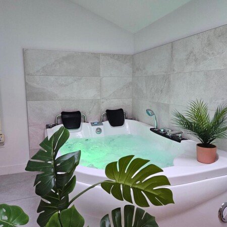 Bed and breakfast 16 voyageurs, avec jacuzzi