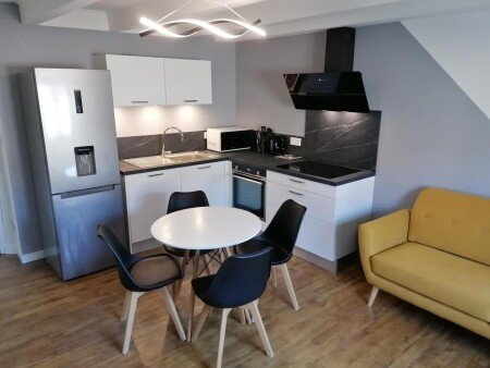 Appartement moderne, 2 chambres, avec wifi