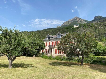 Appartement 2 chambres, avec jardin