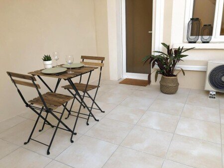 Apartamento 1 habitación, con aire acondicionado
