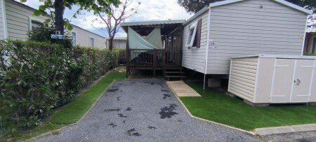 Camping / Mobil Home 3 chambres, avec jacuzzi