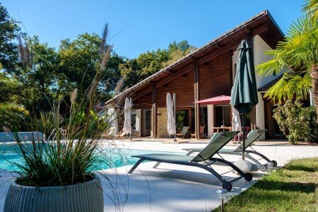 Bed and breakfast 3 voyageurs, avec piscine