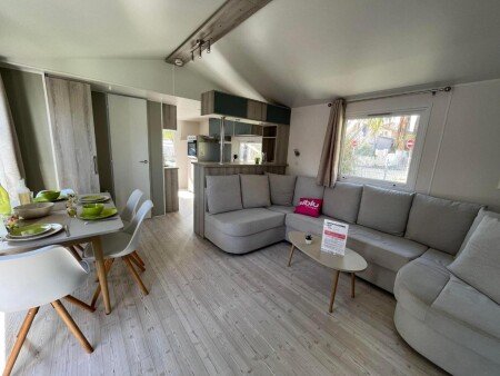 Mobil home 2 chambres, avec piscine