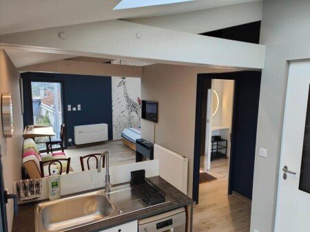 Wohnung 1 Schlafzimmer, mit Klimaanlage