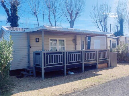 Mobil home 3 chambres, avec piscine