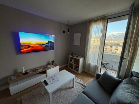 Duplex 2 chambres, avec jardin