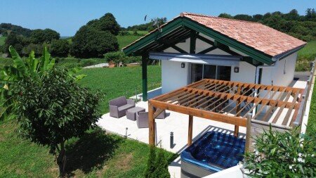 Maison 2 chambres, avec jacuzzi