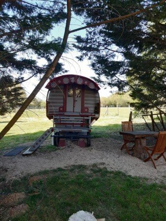 Roulotte 1 chambre, avec jardin