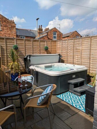 House 2 bedrooms, with jacuzzi