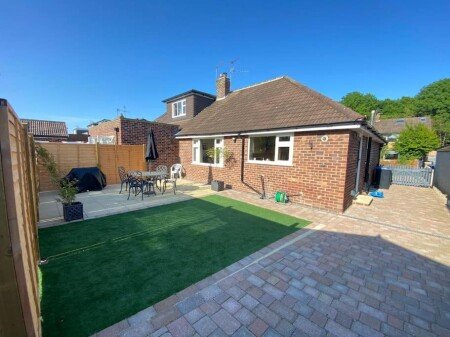 House 3 bedrooms, with garden