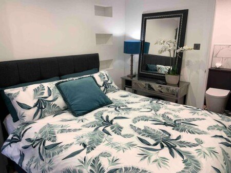 Apartment 1 bedroom, with garden