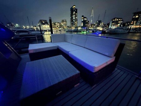 Boat 2 bedrooms, with wifi
