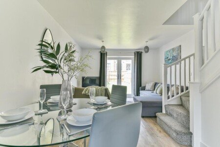 Casa 2 camere, con giardino