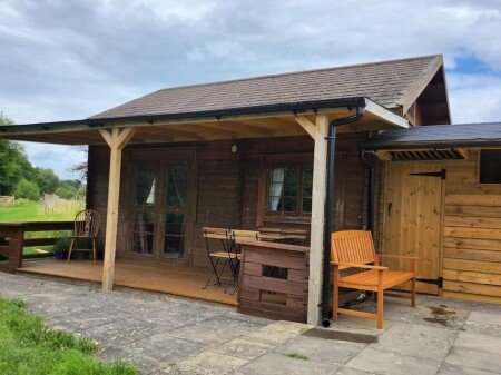 Chalet 2 bedrooms, with jacuzzi