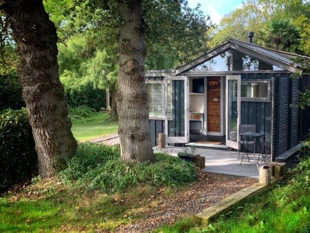 Apartment 1 bedroom, with garden