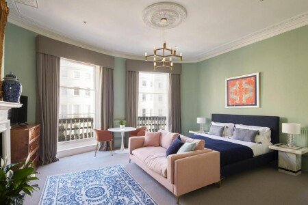 Bed and breakfast 4 guests, with garden