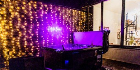 House 1 bedroom, with jacuzzi