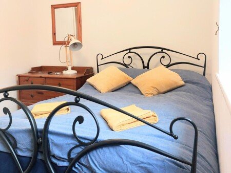 Apartment 1 bedroom, with garden