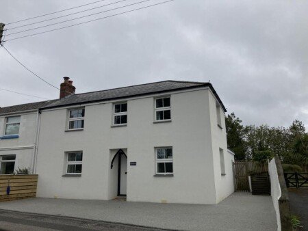 House 3 bedrooms, with garden