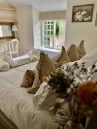 House 2 bedrooms, with garden