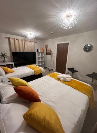 Bed and breakfast 1 bedroom, with garden