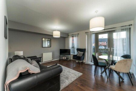 Casa 2 camere, con giardino