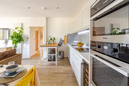 Apartment 3 bedrooms, with garden