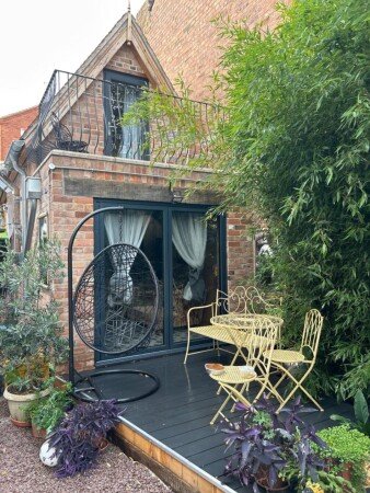 Apartment 1 bedroom, with garden