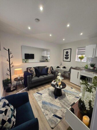 Apartment 1 bedroom, with garden