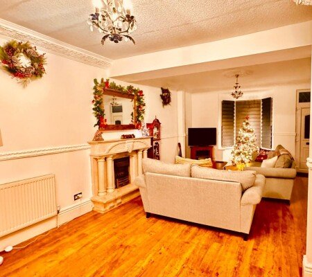 House 5 bedrooms, with jacuzzi