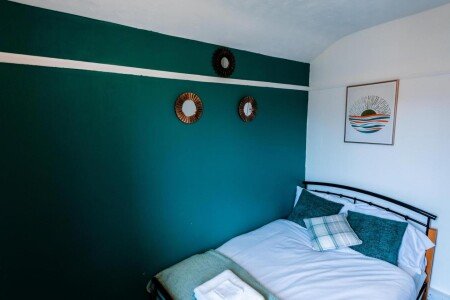 Bed and breakfast 1 bedroom, with garden