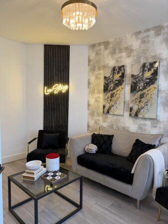 House 4 bedrooms, with jacuzzi