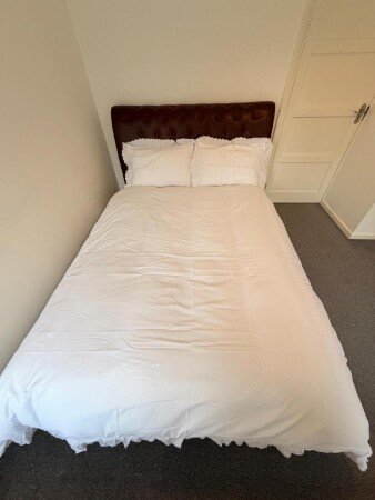 Bed and breakfast 1 bedroom, with garden