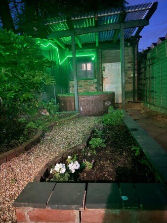 House 4 bedrooms, with jacuzzi