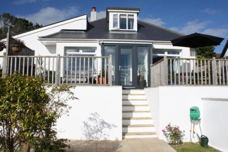 House 3 bedrooms, with garden