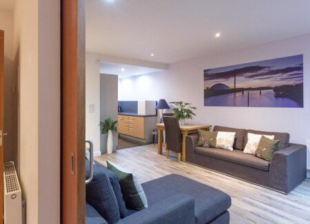 Apartamento 1 habitación, con jardín