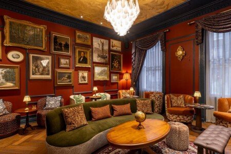 Hotel with air conditioning