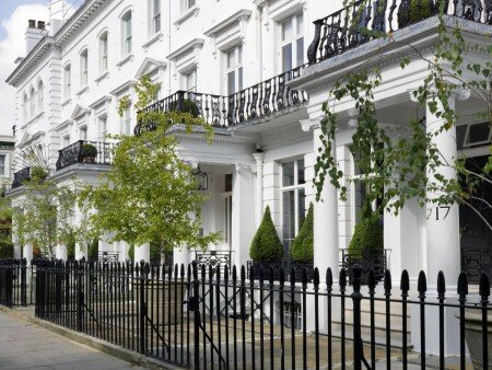 Hôtel chic, avec jardin