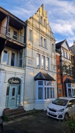 Bed and breakfast 2 guests, with gym