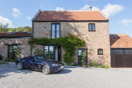 House 2 bedrooms, with garden