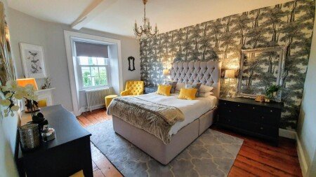 Bed and breakfast 1 bedroom, with garden