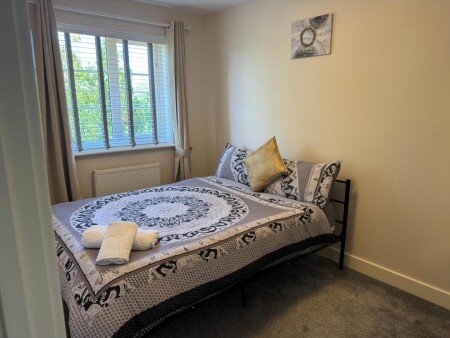Bed and breakfast 1 bedroom, with garden
