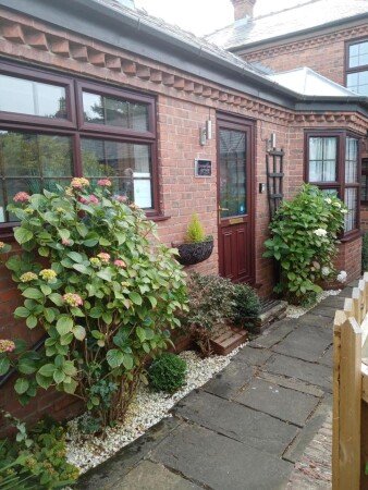 House 1 bedroom, with garden