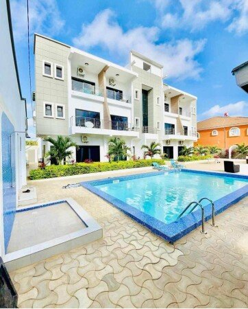 Aparthotel 6 guests, with pool