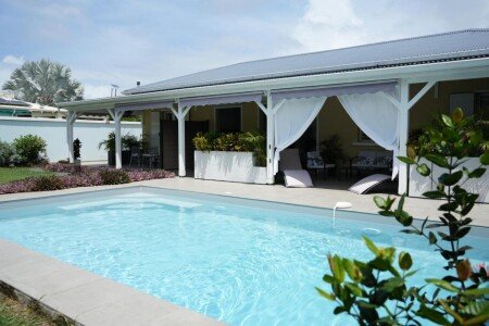 Bed and breakfast 2 voyageurs, avec piscine