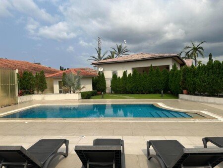 Villa 4 ospiti, con piscina